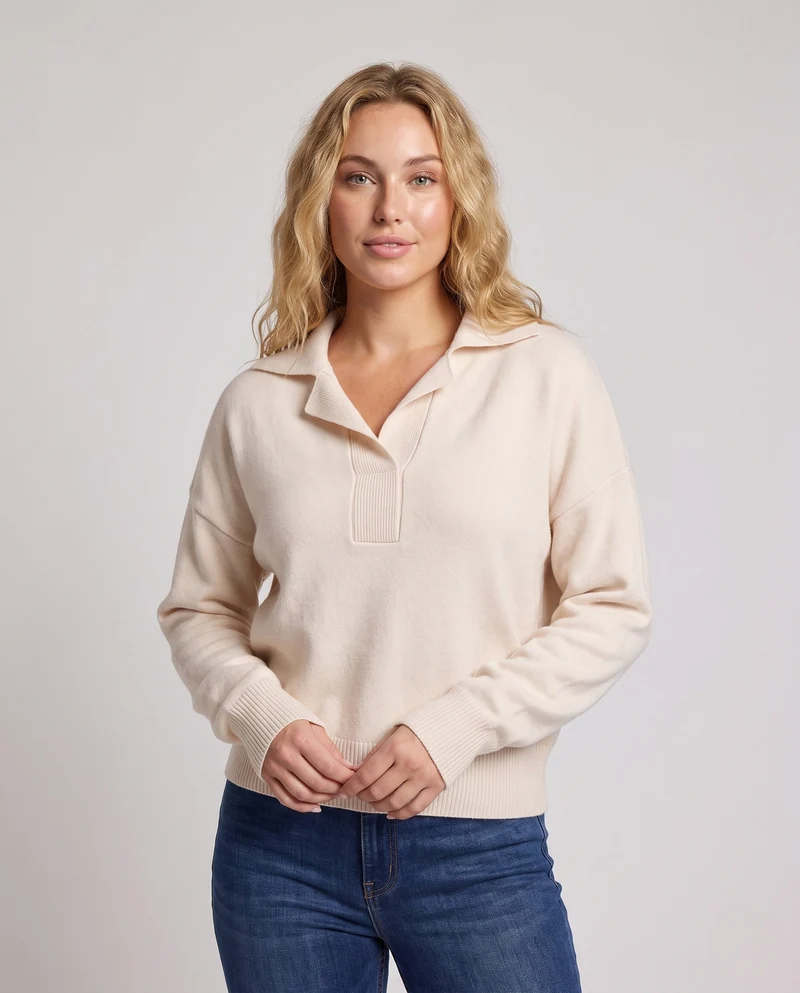 Damen Kaschmir‑Look Polo‑Feinstrickpullover mit offenem Reverskragen und kastiger Silhouette Nord Taschen