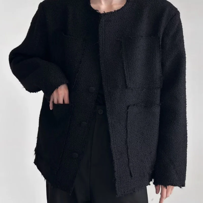 Damen Oversized Bouclé-Jacke ohne Kragen mit aufgesetzten Taschen und Raw‑Edge-Details Nord Taschen