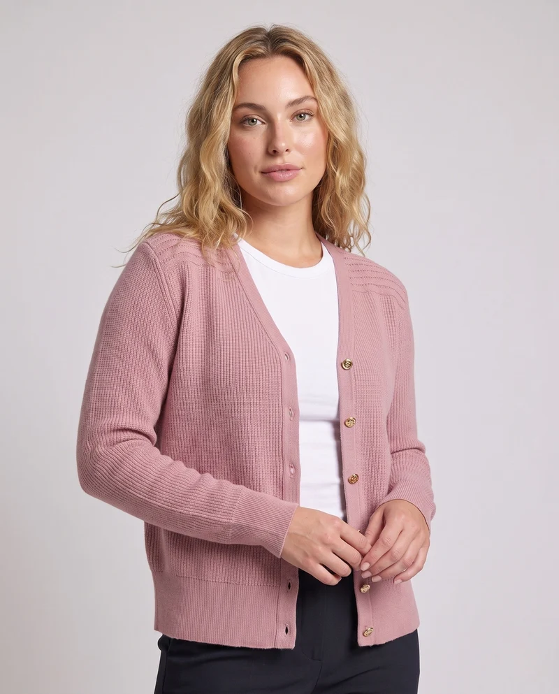 Damen Feinstrick-Cardigan mit V-Ausschnitt und goldenen Schmuckknöpfen Nord Taschen