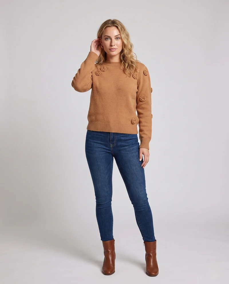 Damen Kaschmir‑Look Feinstrickpullover mit dreidimensionalen Rosenapplikationen und geripptem Saum Nord Taschen