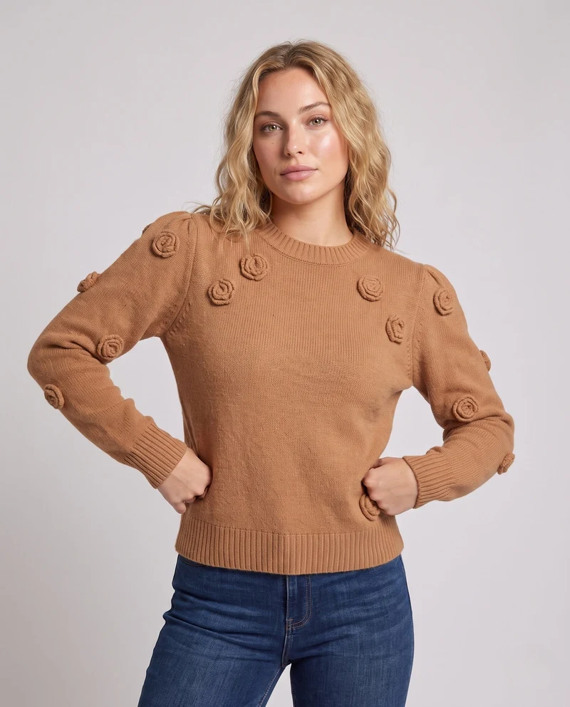 Damen Kaschmir‑Look Feinstrickpullover mit dreidimensionalen Rosenapplikationen und geripptem Saum Nord Taschen