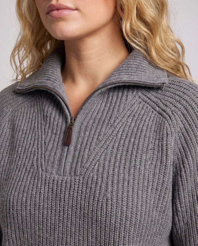 Damen Kapuzenpullover aus feinem Rippstrick mit halbem Reißverschluss und lässiger Oversize-Silhouette Nord Taschen
