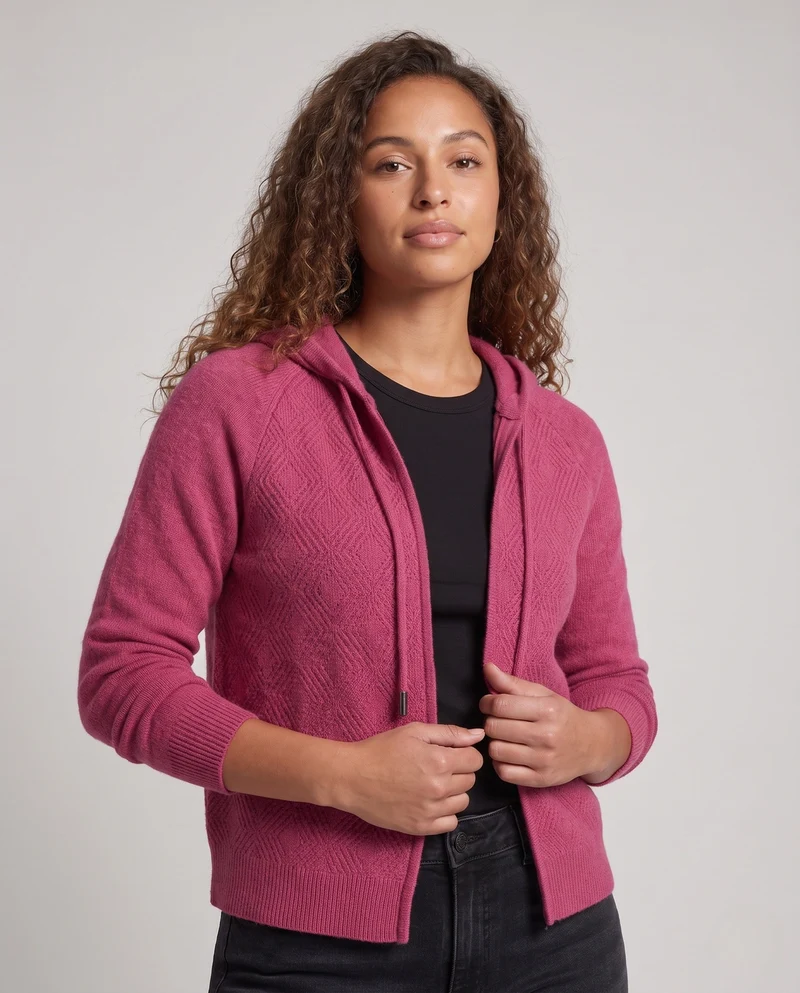 Damen Kapuzenpullover aus feinem Kaschmir‑Mix mit strukturierter Rauten‑Optik und gerippten Bündchen Nord Taschen