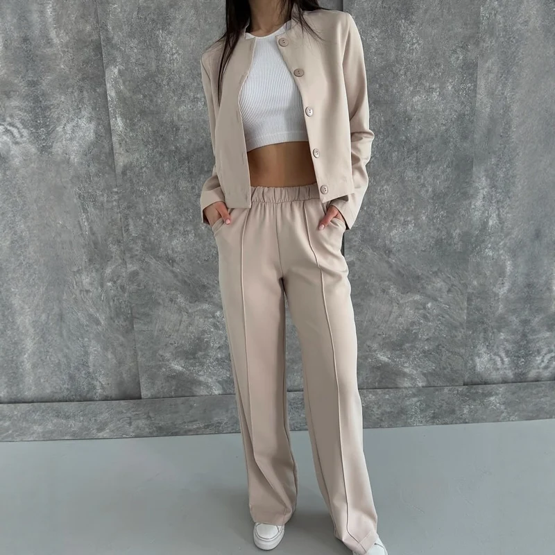 Damen Elegantes Zweiteiler-Set mit Kurzjacke und Hochbund-Faltenhose Nord Taschen