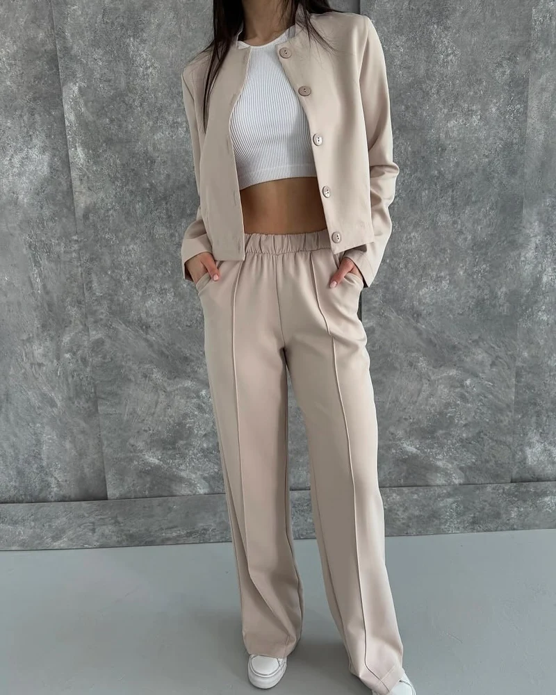 Damen Elegantes Zweiteiler-Set mit Kurzjacke und Hochbund-Faltenhose Nord Taschen