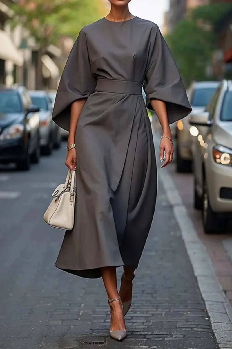 Damen Elegantes Midikleid mit weitem Kimonoärmel, tailliertem Gürtel und drapierter A‑Linie Nord Taschen