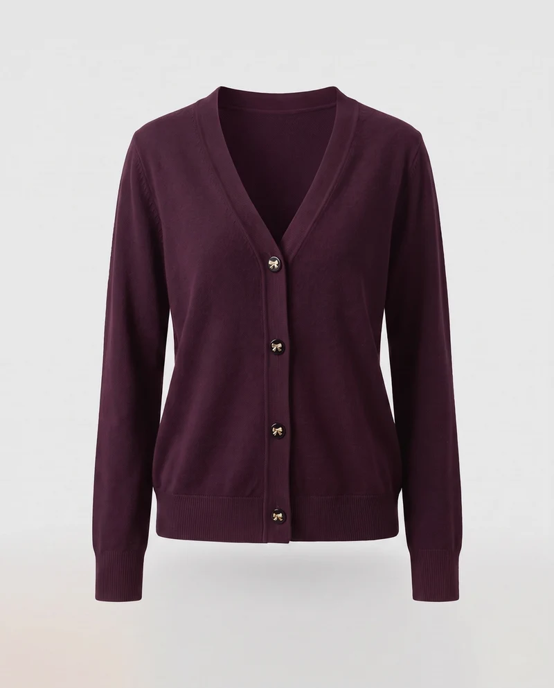 Damen Feinstrick-Cardigan in Taillenlänge mit floraler Schmuckknopfleiste Nord Taschen