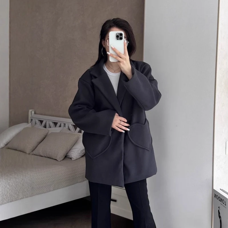 Damen Oversized Blazer-Mantel mit herzförmigen Taschen Nord Taschen