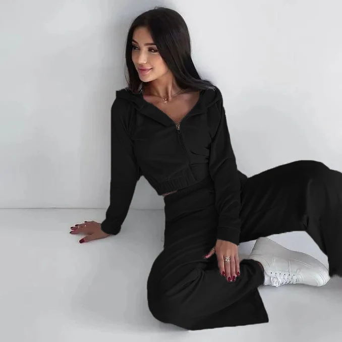 Damen Cropped Velours-Loungewear-Set mit Reißverschluss, Kapuze und High-Waist Jogpant Nord Taschen
