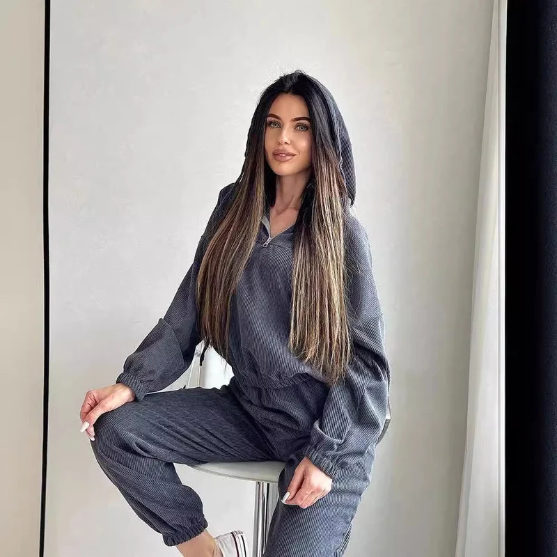 Damen Cordstoff Loungewear-Set mit Kapuzenpullover und Jogginghose Nord Taschen