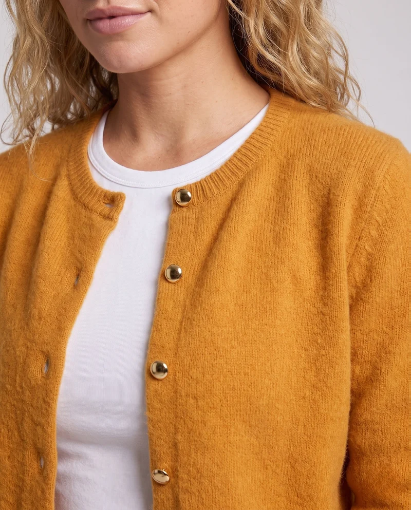 Damen Feiner Wollmix‑Knopfcardigan mit dekorativen goldfarbenen Druckknöpfen Nord Taschen