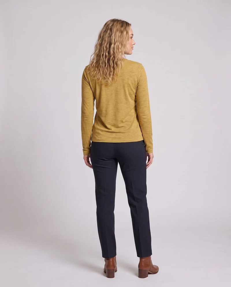 Damen Feiner V-Ausschnitt-Feinstrickpullover mit fließender Silhouette Nord Taschen