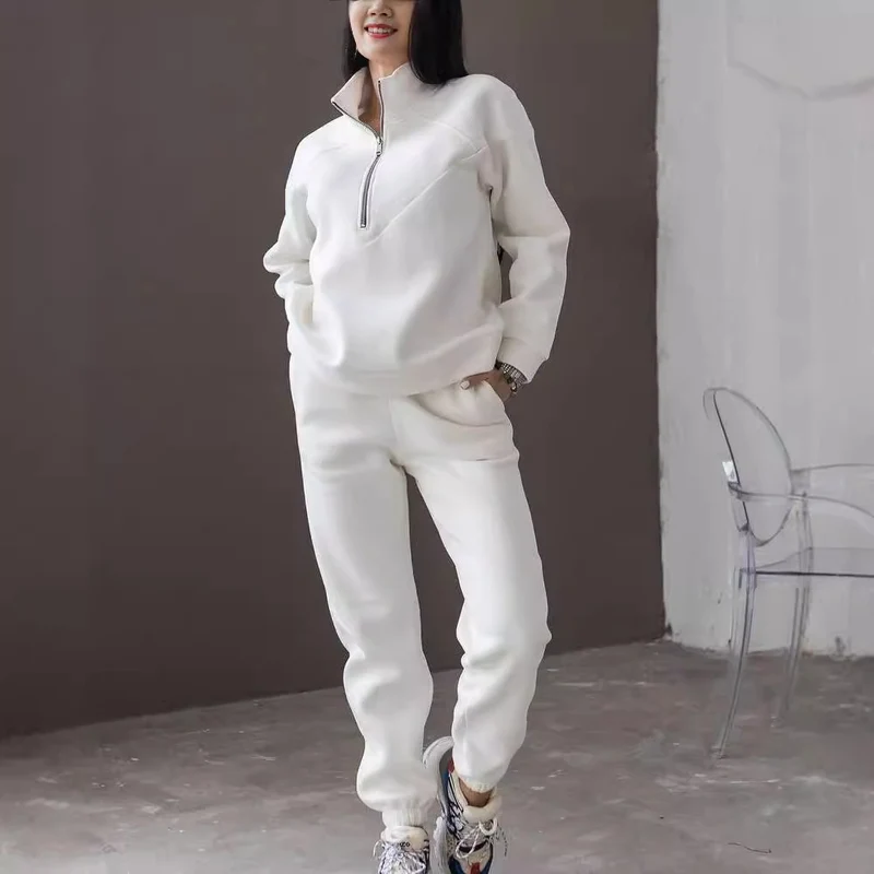 Damen Zweiteiliges Sweat-Loungewear-Set mit Troyer-Reißverschluss und elastischer Jogginghose Nord Taschen