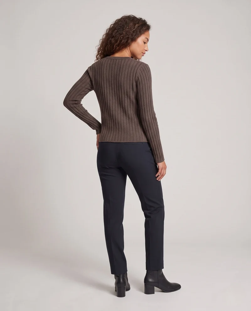 Damen Feiner gerippter Knopfcardigan mit kaschmirähnlicher Haptik und taillierter Silhouette Nord Taschen
