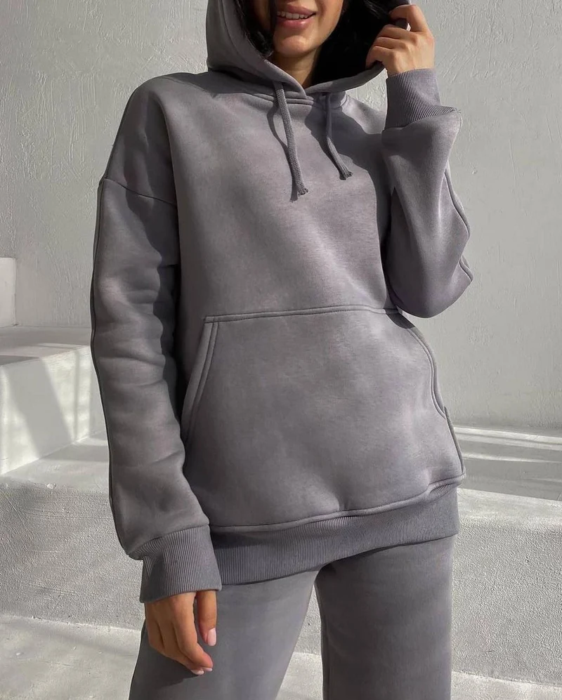 Damen Oversize Loungewear-Set aus weichem Baumwollmischfleece mit Kapuzenpullover und schmal zulaufender Jogginghose Nord Taschen