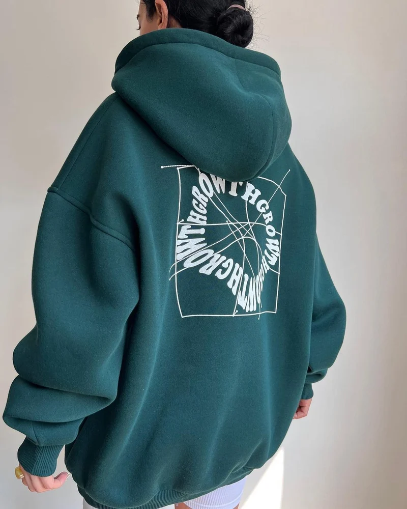 Damen Oversize Kapuzenpullover mit Grafikprint auf dem Rücken Nord Taschen
