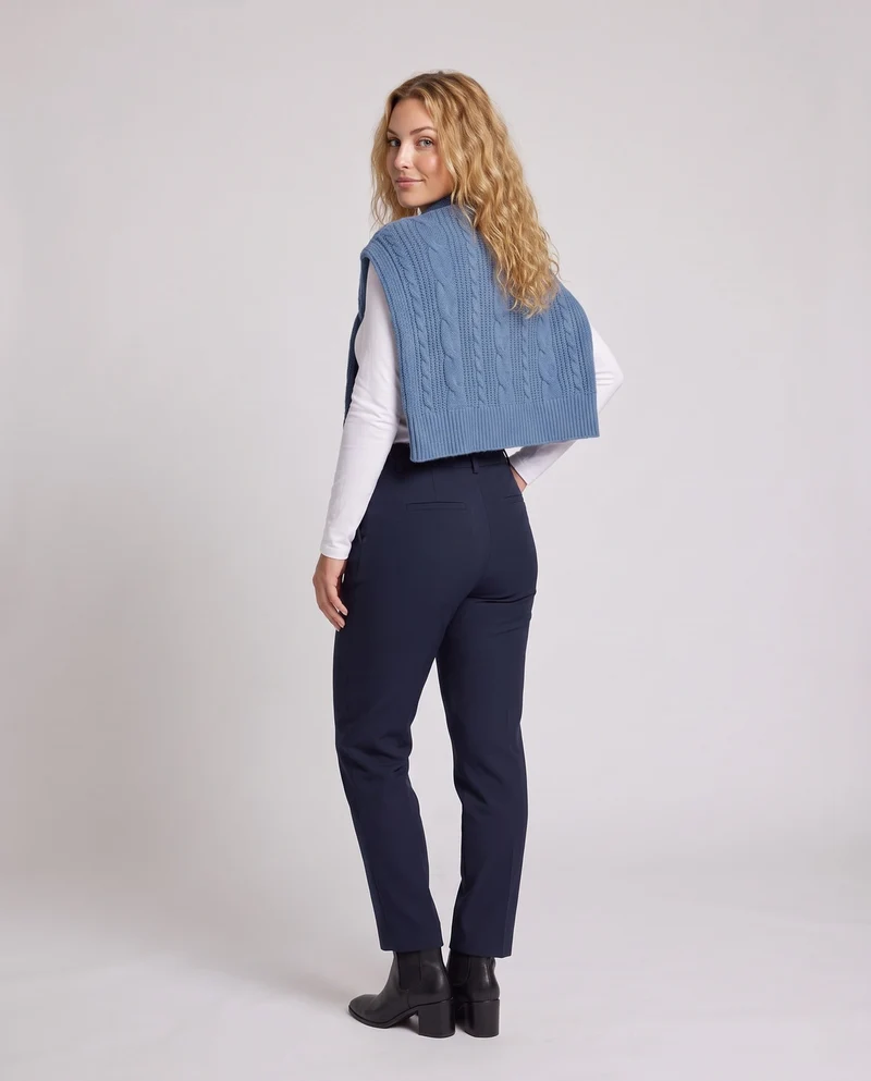 Damen Grobstrick-Schultertuch mit Zopfmuster und Kurzpullover-Schnitt Nord Taschen