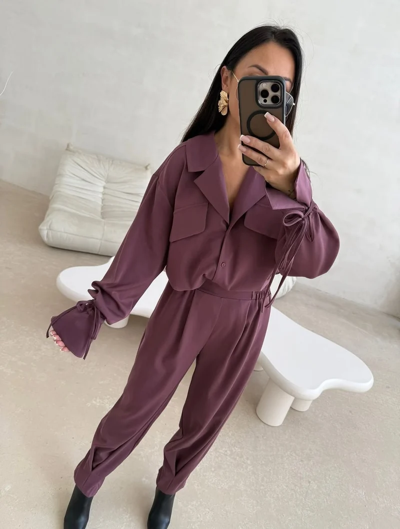 Damen Zweiteiliges Loungewear-Set mit Oversized-Bluse, Pattentaschen, Kordelmanschetten und hochtaillierter Jogpant Nord Taschen