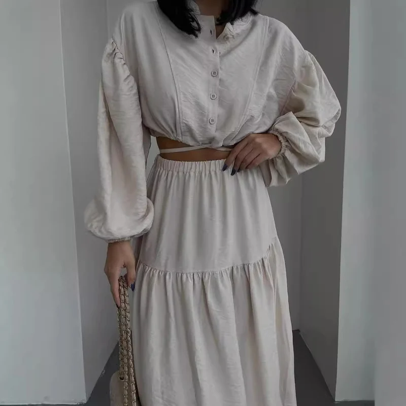 Damen Zweiteiliges Boho-Set mit Cropped-Bluse und Maxirock mit Schlitz Nord Taschen
