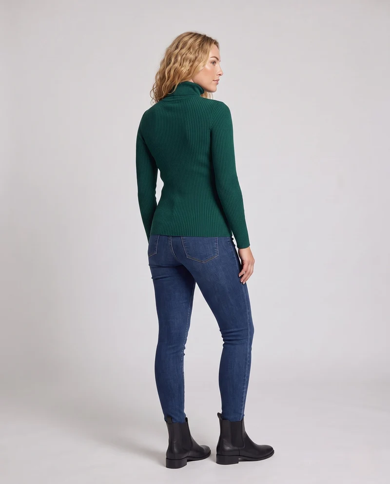 Damen Enganliegender Rippstrick-Rollkragenpullover in Feiner Stretch-Qualität Nord Taschen