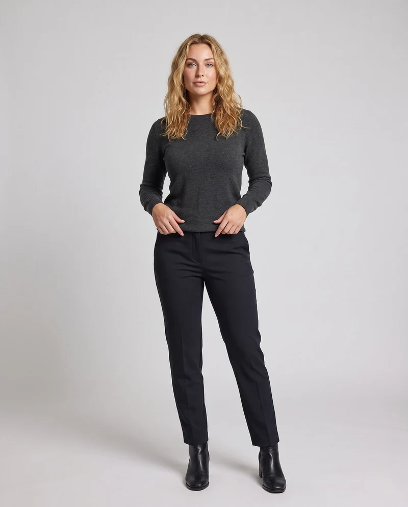 Damen Eleganter Feinstrick-Rundhals-Pullover mit Angora-Optik und verlängerten Bündchen Nord Taschen
