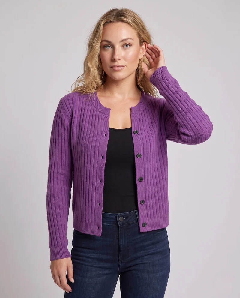 Damen Gestrickter Rippen-Cardigan mit dezentem V-Ausschnitt und Knopfleiste Nord Taschen