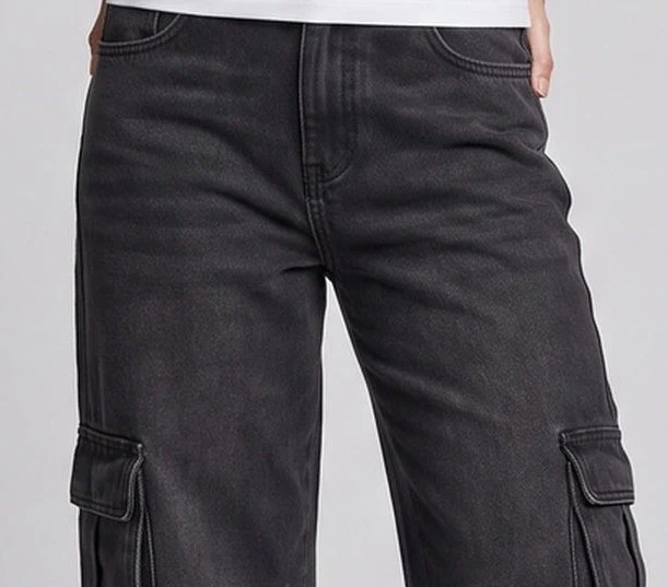 Damen Weitgeschnittene Utility-Jeans Nord Taschen