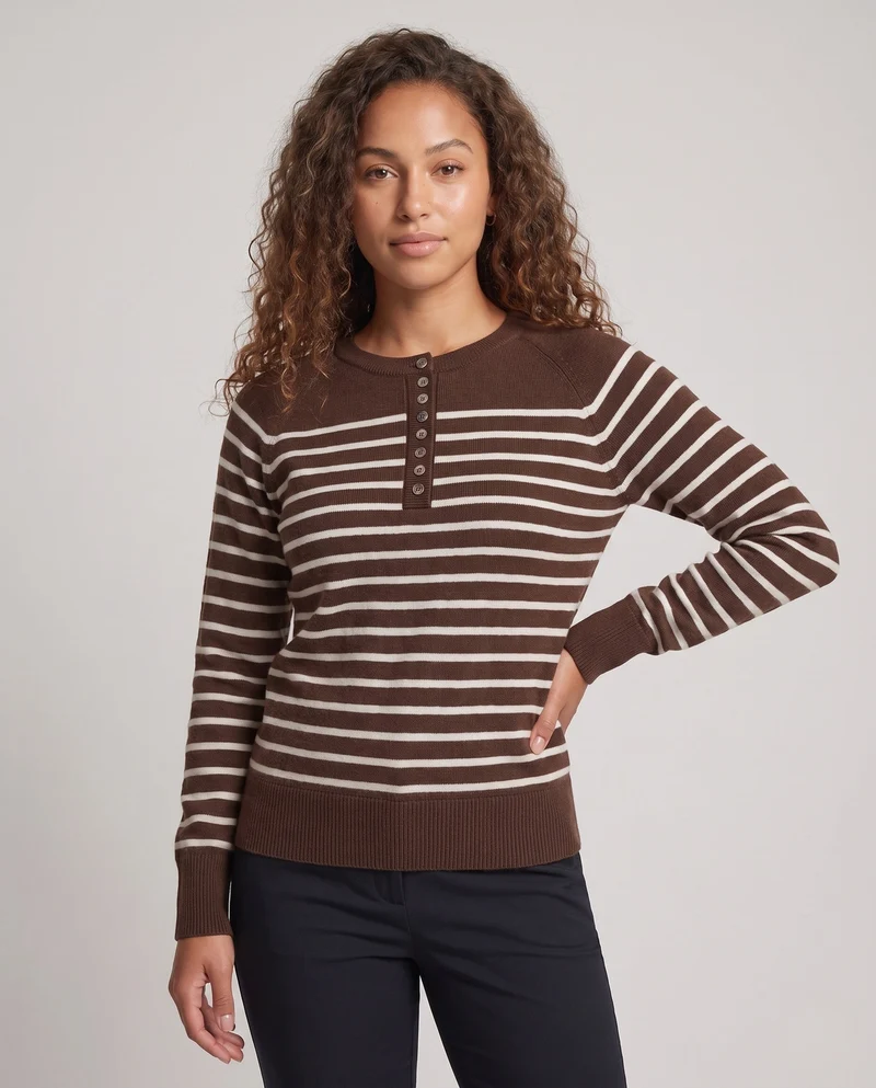 Damen Gestreifter Feinstrickpullover mit Zierknopfleiste und Raglanärmeln Nord Taschen