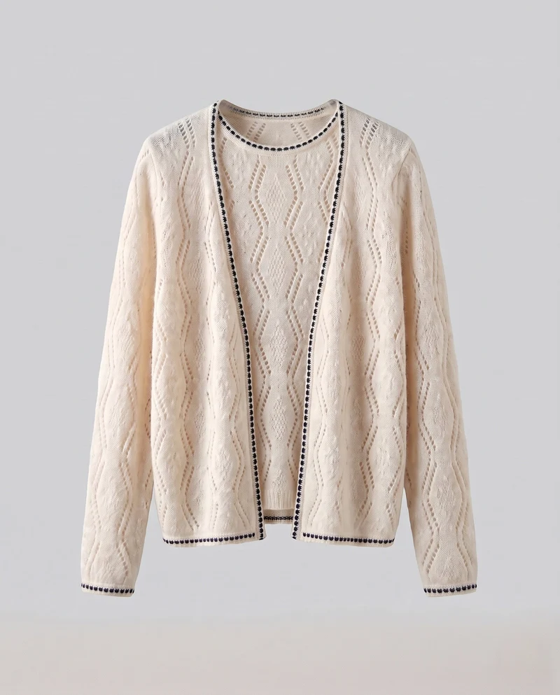 Damen Feinstrick-Zweiteiler mit Ajourmuster – Cardigan und Rundhalspullover Nord Taschen