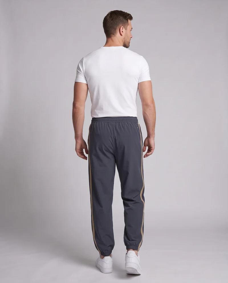 Herren Sportliche Freizeithose mit seitlichen Streifen Nord Taschen
