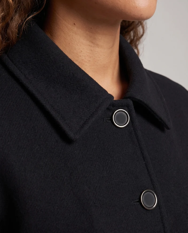 Damen Boxy‑Shortjacke aus Wollmix mit Hemdkragen und aufgesetzten Taschen Nord Taschen