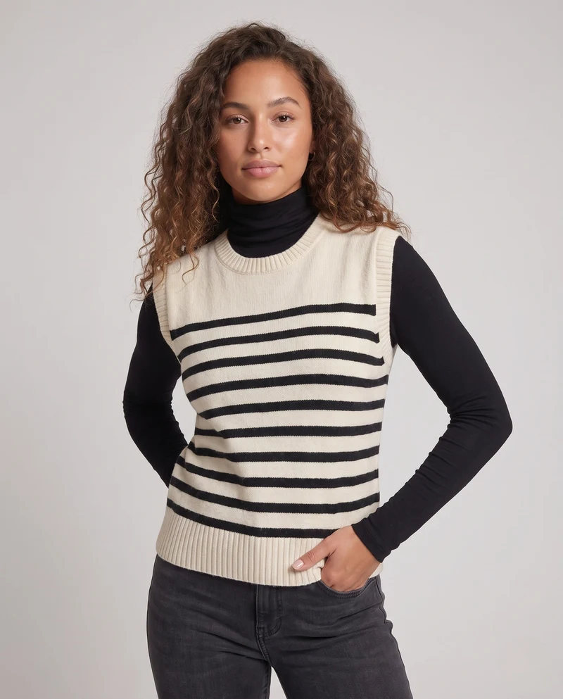 Damen Boxy-Strickpullunder mit maritimem Streifenmuster und feinem Rippkragen Nord Taschen