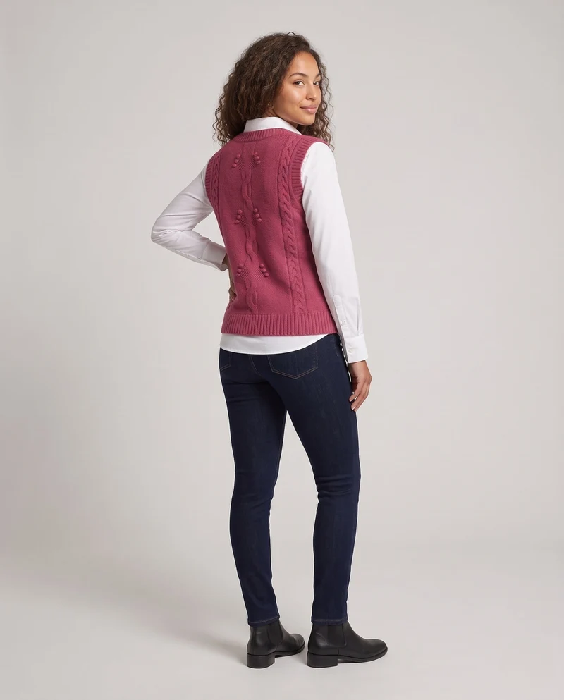 Damen Ärmelloser Strickpullunder mit V-Ausschnitt und Zopfmuster aus weichem Mohair-Mix Nord Taschen