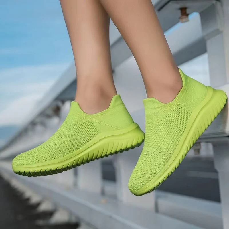 Unisex nan atmungsaktive Strick-Schlupfsneaker mit ergonomischem Memory-Fußbett