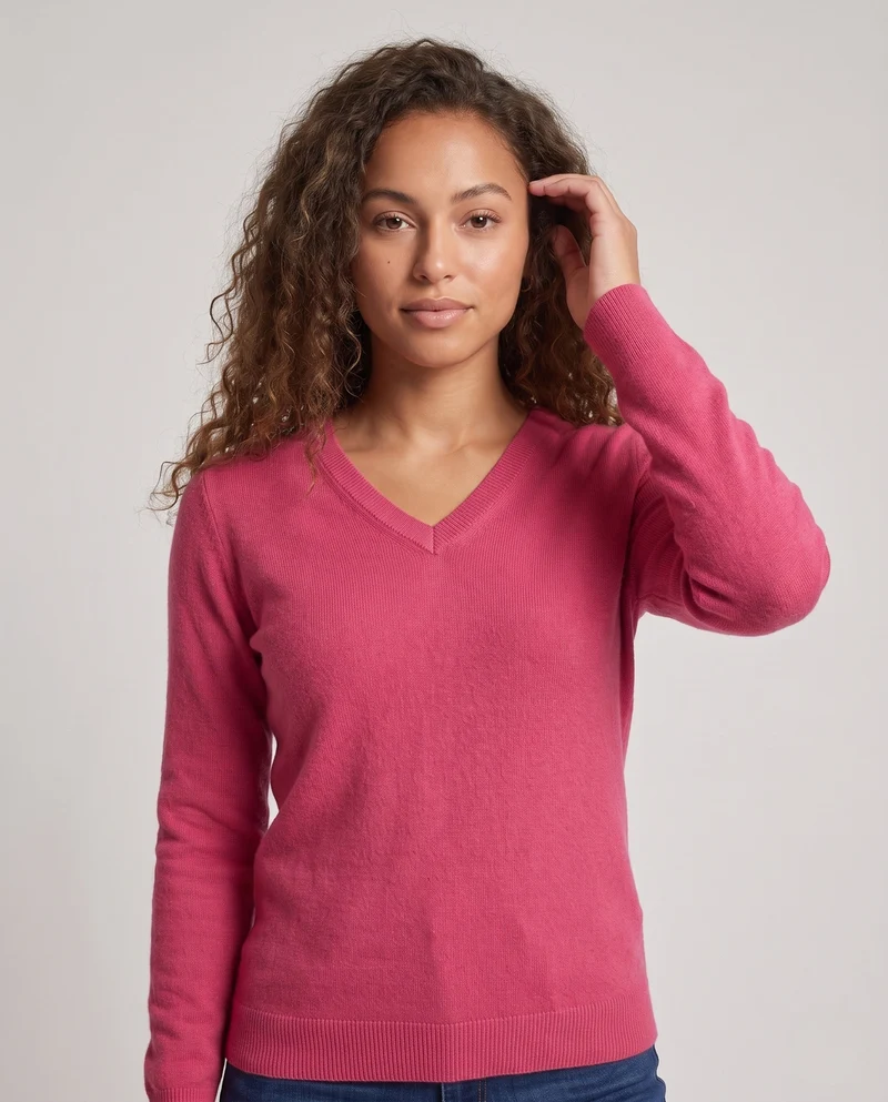 Damen Feinstrick V‑Ausschnittpullover in Kaschmir‑Optik mit schmaler Silhouette Nord Taschen