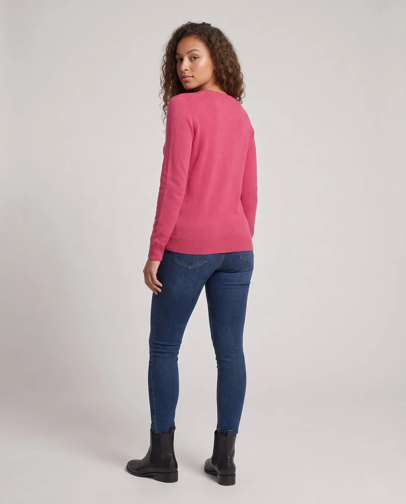 Damen Feinstrick V‑Ausschnittpullover in Kaschmir‑Optik mit schmaler Silhouette Nord Taschen