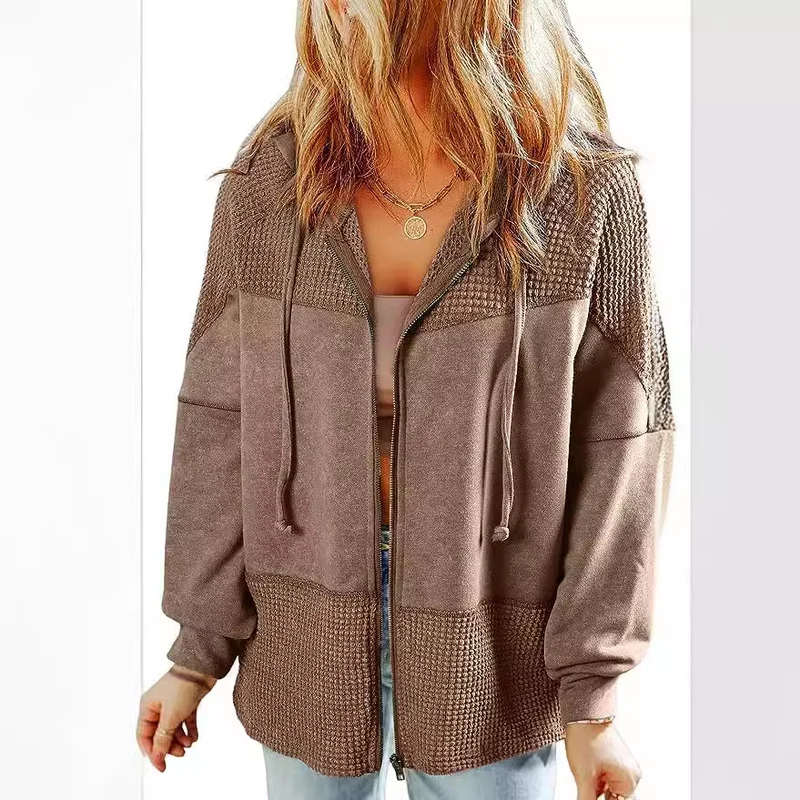 Damen Lässige Oversize-Kapuzenjacke mit Strukturstrick-Einsätzen und Reißverschluss Nord Taschen
