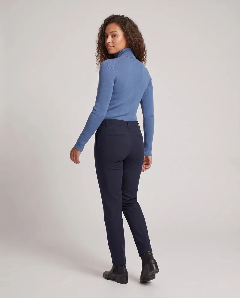 Damen Feiner Rollkragenpullover mit kaschmirähnlicher Weichheit und schmaler Rippenstruktur Nord Taschen