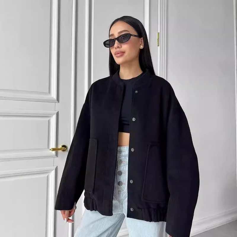 Damen Kurz geschnittener kastiger Wollmix-Blouson mit Druckknopfleiste und aufgesetzten Taschen Nord Taschen