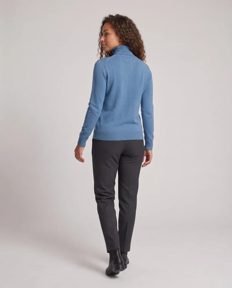 Damen Feinstrick-Rollkragenpullover in körpernaher Passform Nord Taschen