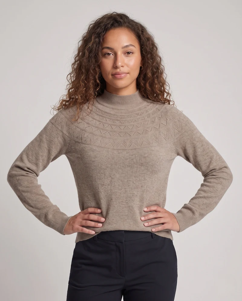 Damen Feinstrick-Rolli mit zierlicher Ajourstruktur und kaschmirweichem Finish Nord Taschen