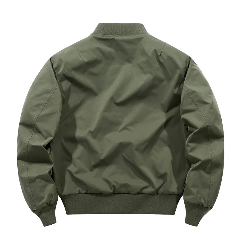 Herren Oversized Nylon‑Bomberjacke mit markanten Klappentaschen und Rippbündchen Nord Taschen