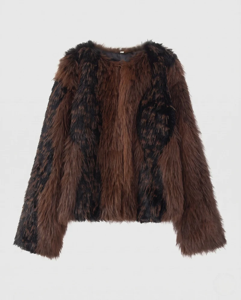 Damen Kurzer Kunstfell-Blouson mit kontrastierenden Fellstreifen und Rundhalsausschnitt Nord Taschen