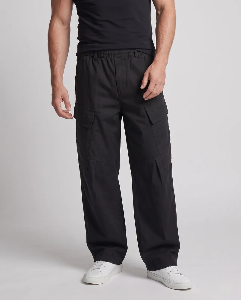 Herren Weitgeschnittene Cargo-Hose mit praktischen Taschen Nord Taschen