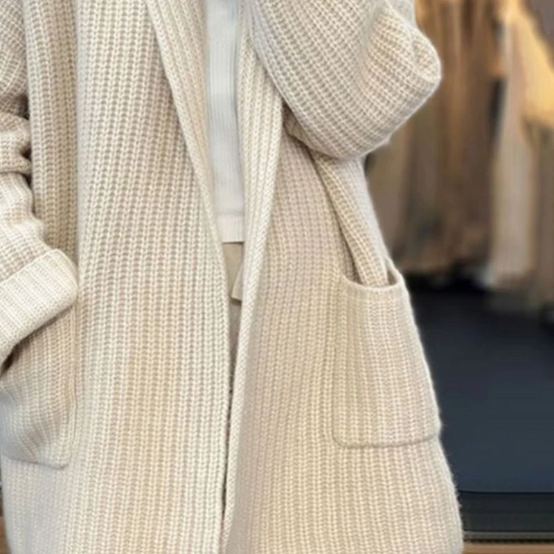 Strickjacke für Damen, klassisch & stilvoll - Arvani