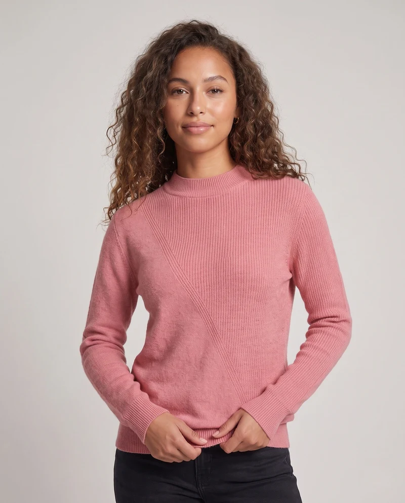 Damen Feinstrick-Pullover mit kurzem Rollkragen und diagonaler Strukturierung Nord Taschen