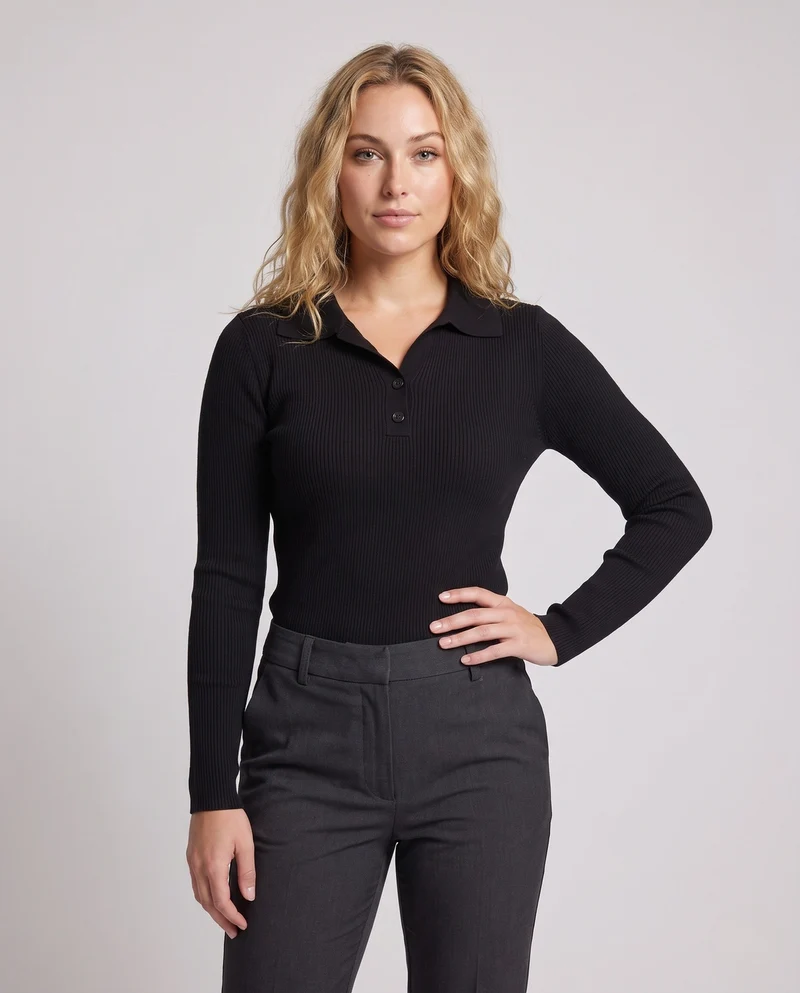 Damen Feinstrick-Polo-Pullover mit Rippenstruktur und Zweiknopfleiste Nord Taschen