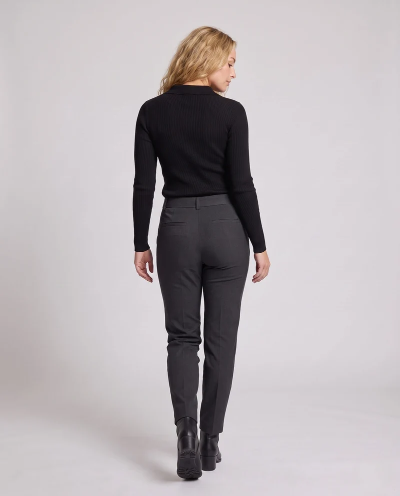 Damen Feinstrick-Polo-Pullover mit Rippenstruktur und Zweiknopfleiste Nord Taschen