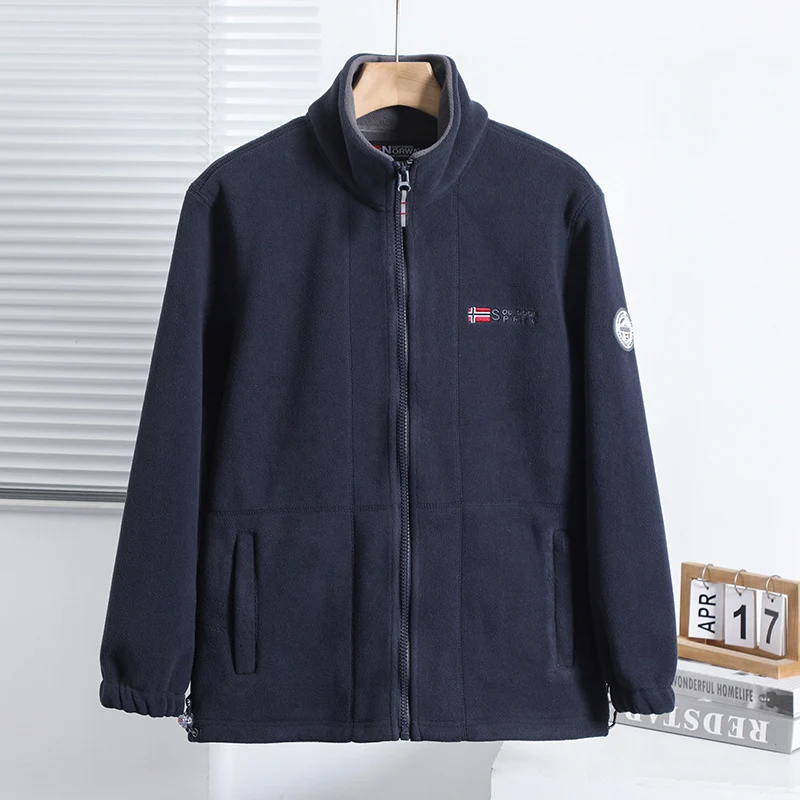 Herren Mikrofleece-Quiltjacke mit Stehkragen, elastischen Bündchen und verdeckten Eingrifftaschen Nord Taschen