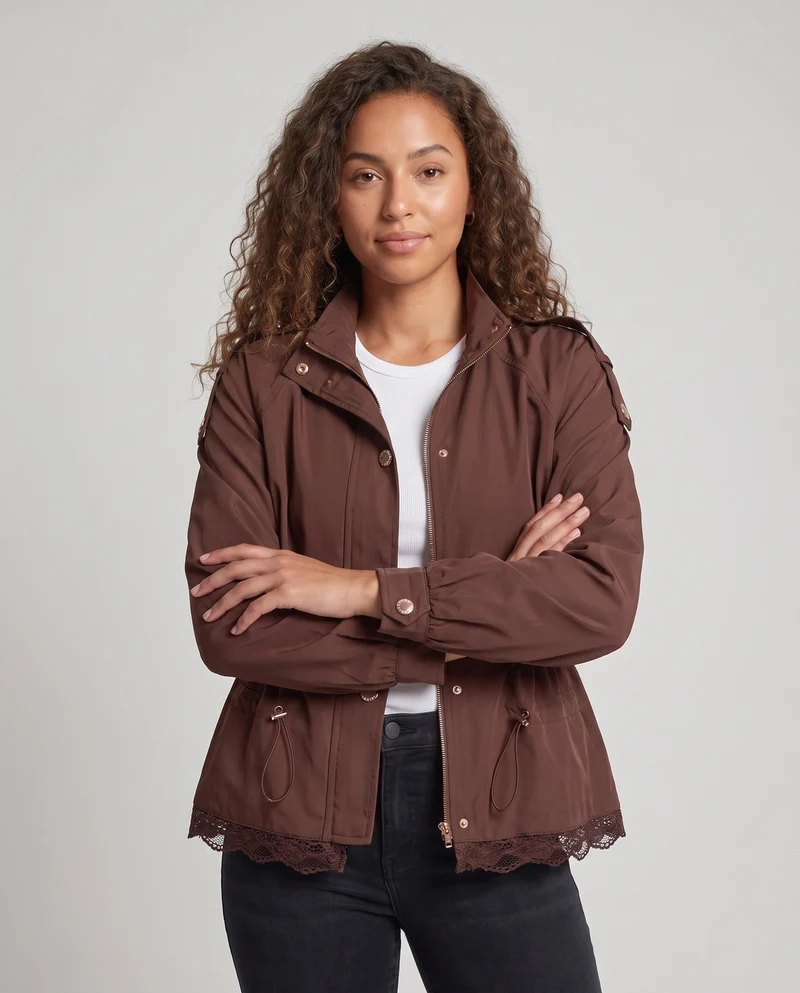 Damen Utility-Fieldjacke mit Tunnelzug, Spitzenbesatz und Stehkragen Nord Taschen